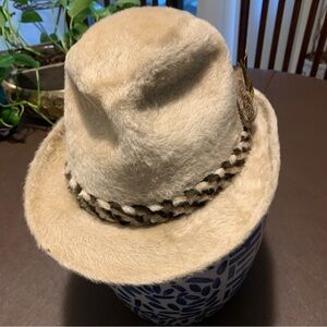 Vintage Habig Wien Cream Fedora Hat Band Feather Pin Austria Oberwalder